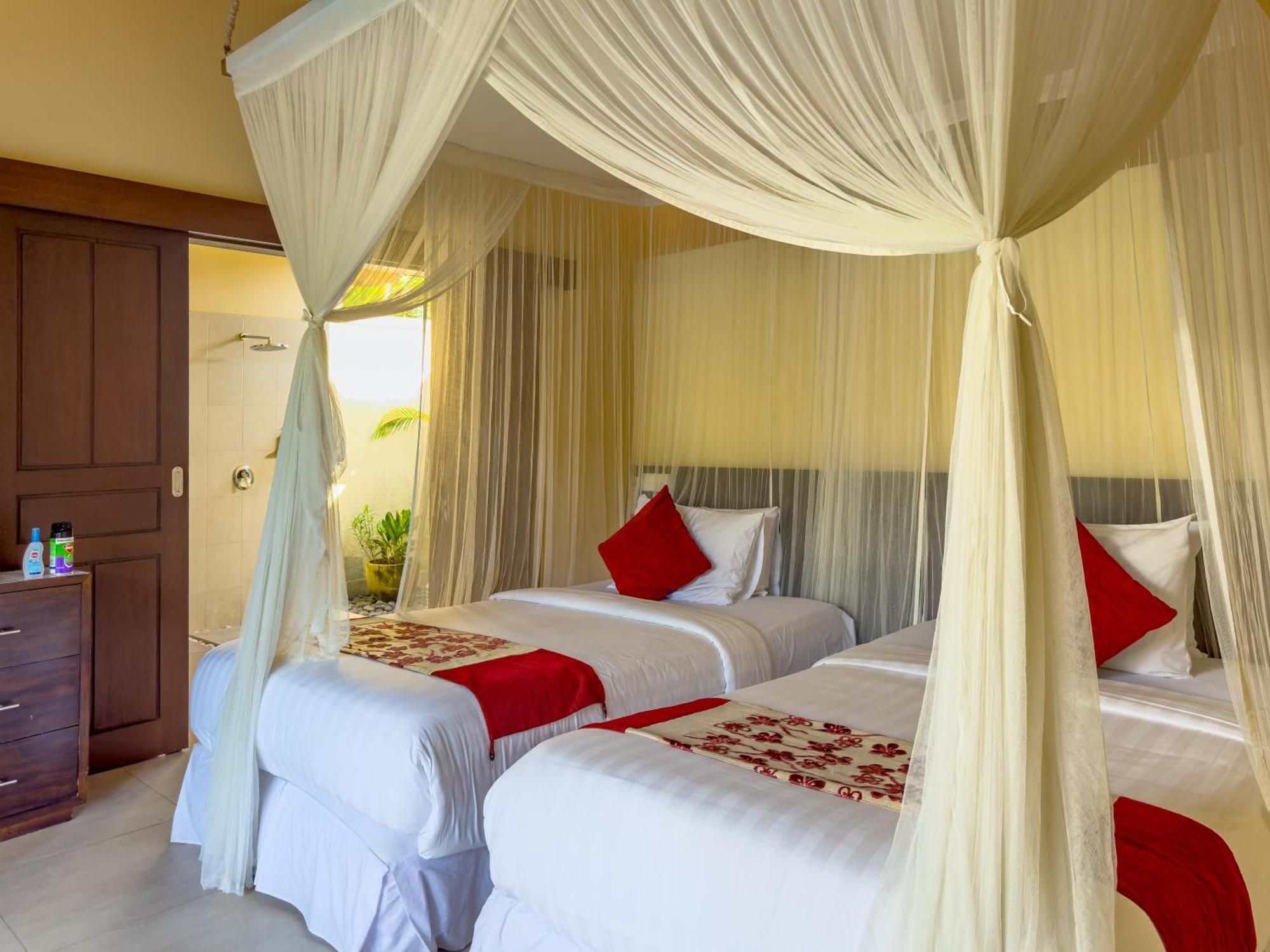Villa Bugis Drupadi Seminyak Szoba fotó