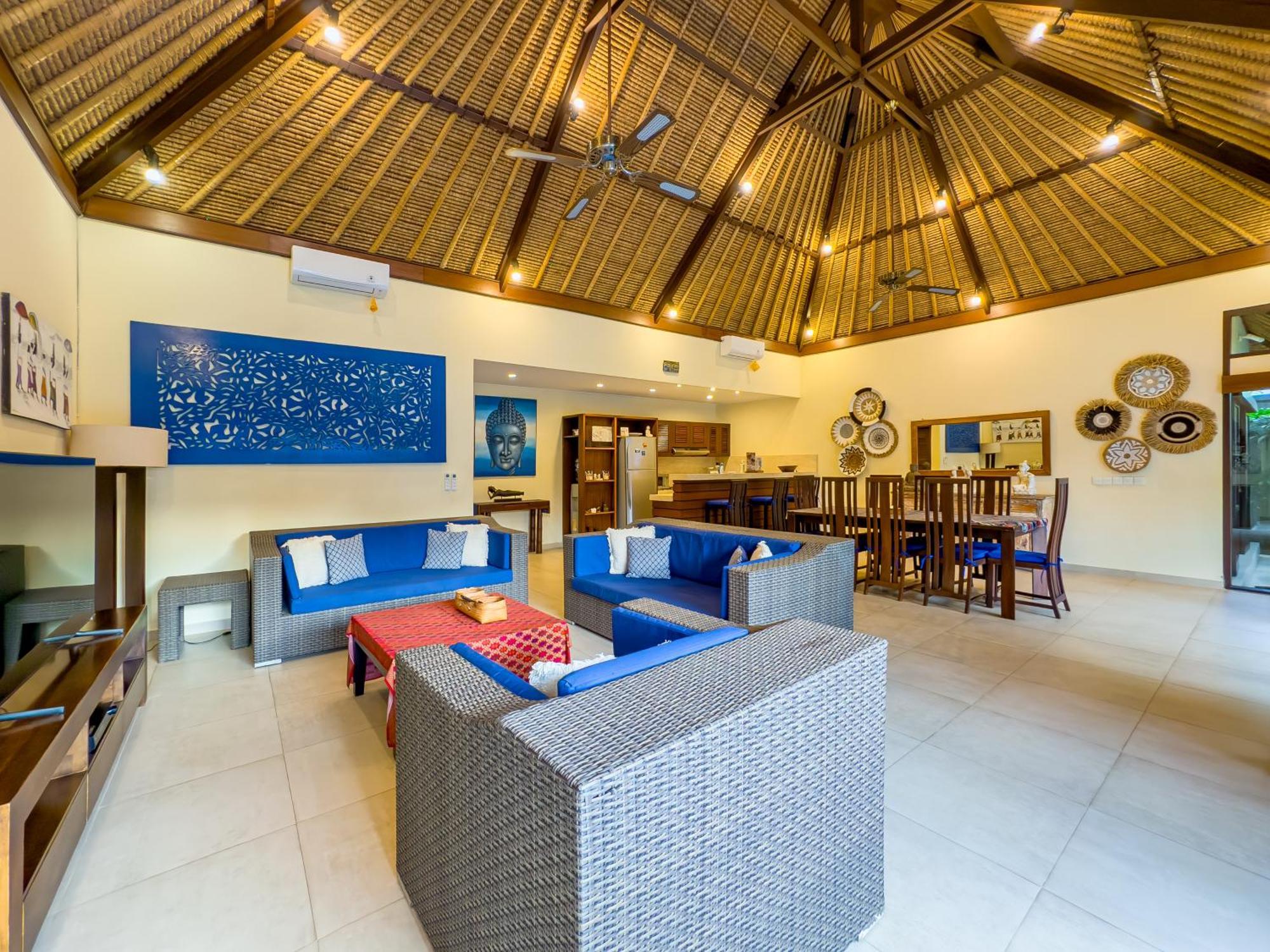 Villa Bugis Drupadi Seminyak Szoba fotó