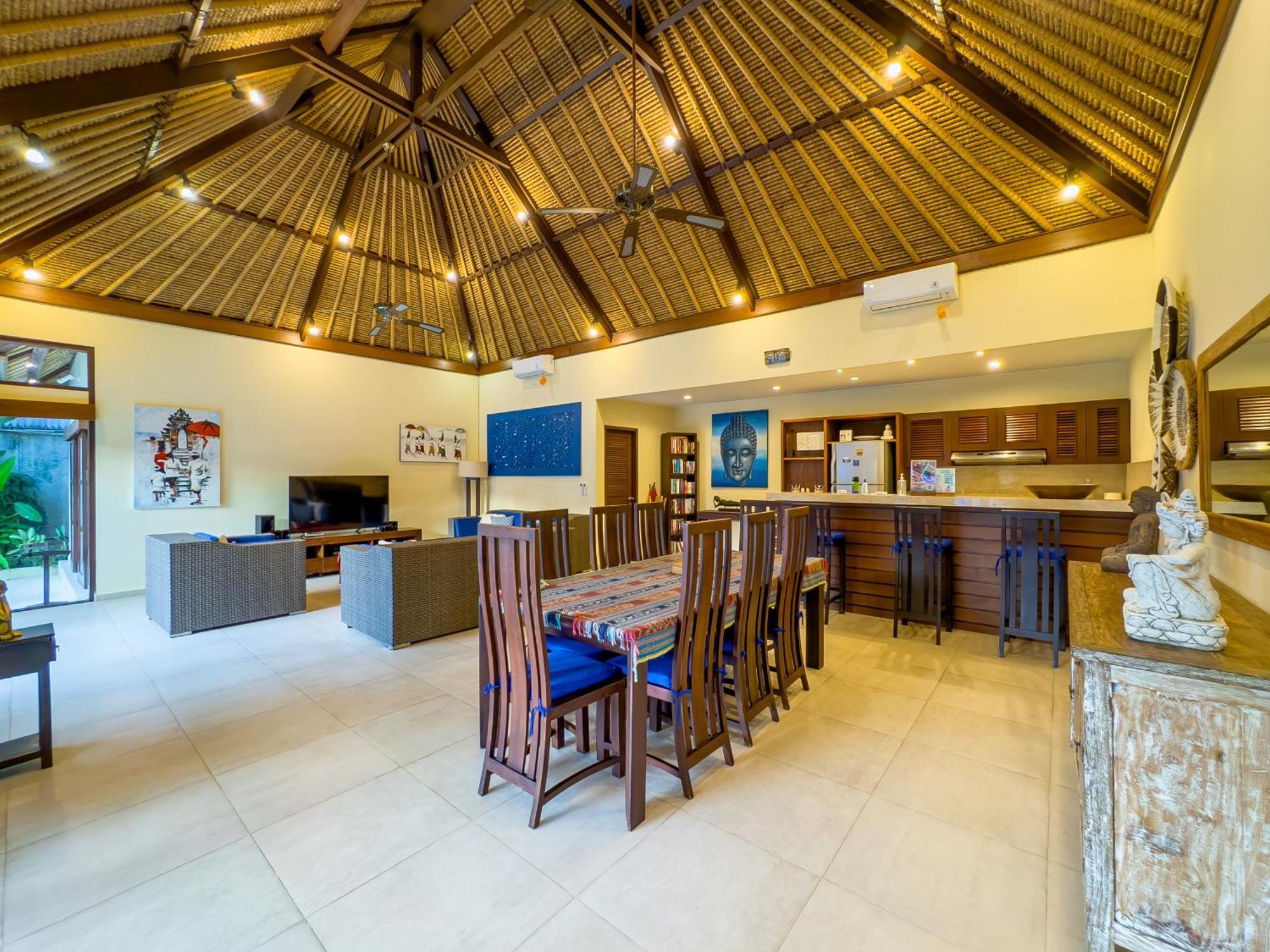 Villa Bugis Drupadi Seminyak Szoba fotó
